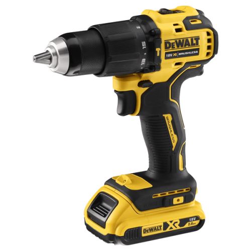 DeWALT Mașină de găurit/șurubelniță cu acumulator 18V XR Li-Ion, 2x 1,5Ah DCD709S2T